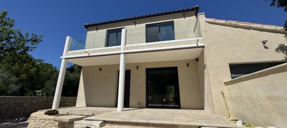 4 bedrooms House in Gard, France No. 361189 9