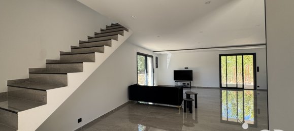 4 bedrooms House in Gard, France No. 361189 14