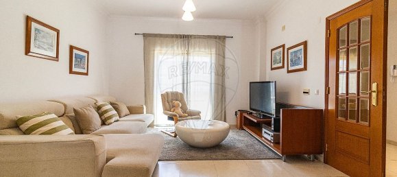 4 Schlafzimmer Haus in Rio de Mouro, Portugal, Nr. 49073 16