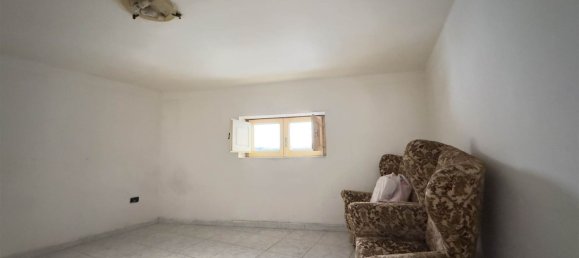 4 rooms House in Scordia, Italy No. 263916 3