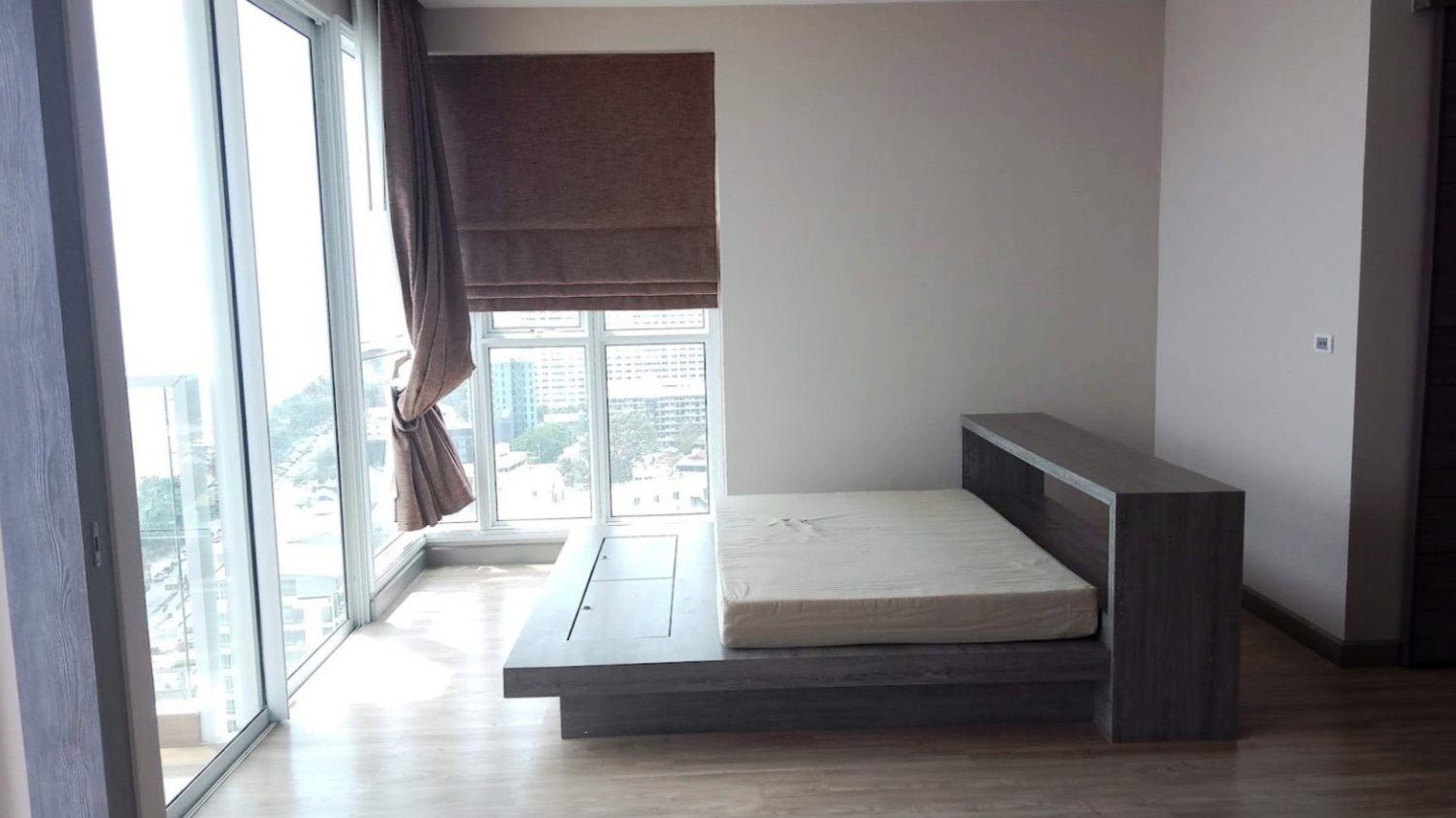 3 bedrooms Condo in Cetus Beachfront Pattaya, Thailand No. 29135