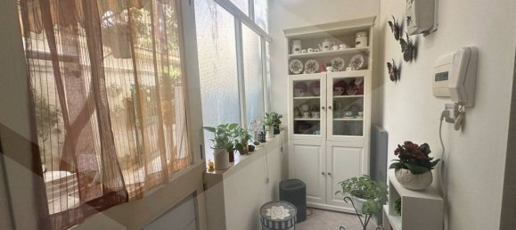 Квартира с 3 комнатами в Неаполь, Италия № 26289 43