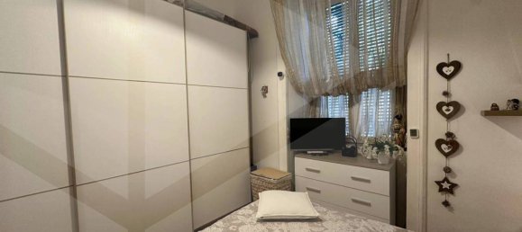 Квартира с 3 комнатами в Неаполь, Италия № 26289 18