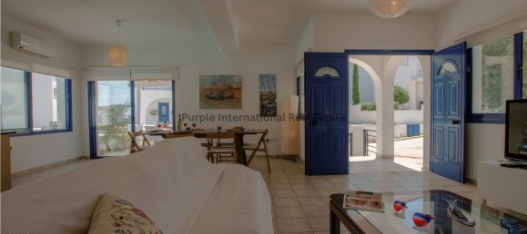 5 bedrooms Villa in Paralimni, Cyprus No. 948 8