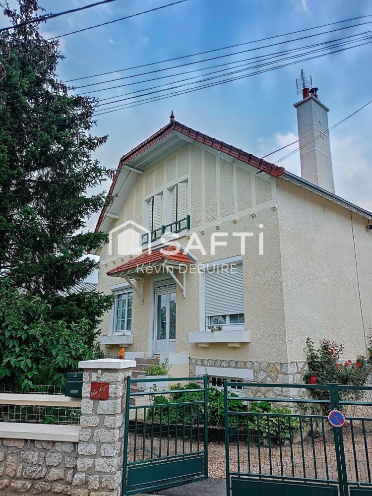 5 Schlafzimmer Haus in Noyers-sur-Cher, France, Nr. 257085