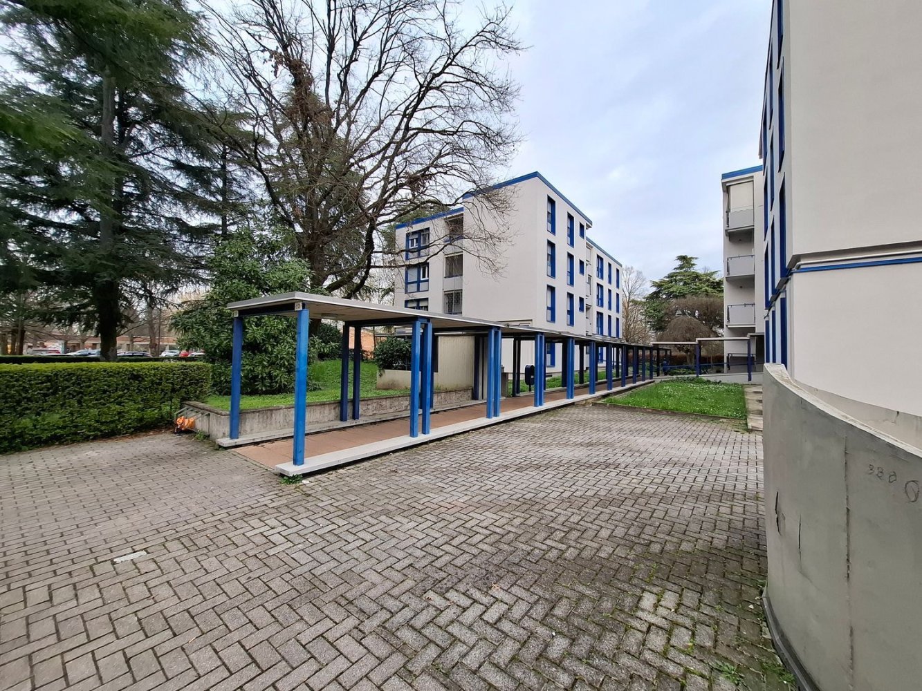 5-salle Appartement à Bologna, Italy No. 126917