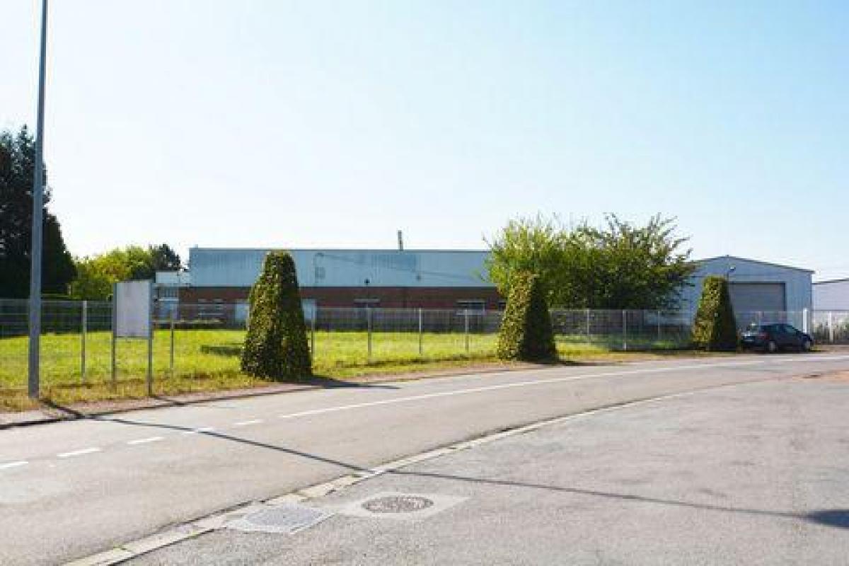 Büro in Caudry, France 3065m², Nr. 20204