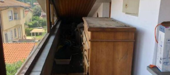 5 rooms Apartment in Camaiore, Italy No. 202844 16