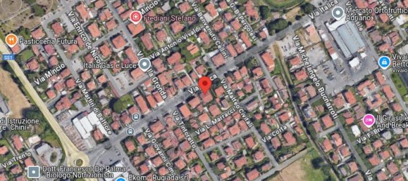 5 rooms Apartment in Camaiore, Italy No. 202844 3