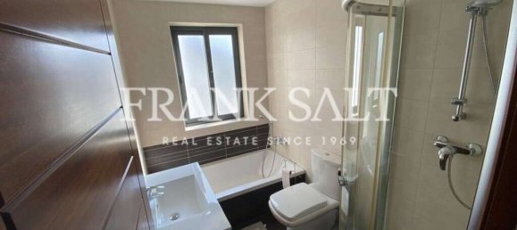 2 bedrooms Penthouse in Sliema, Malta No. 3460 7