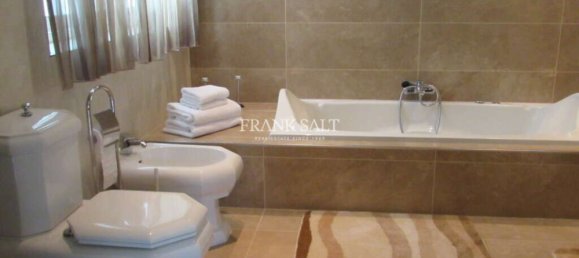 3 bedrooms Bungalow in Naxxar, Malta No. 3798 16