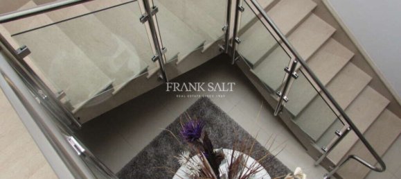 3 bedrooms Bungalow in Naxxar, Malta No. 3798 14