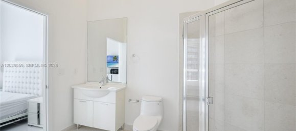 2 dormitorios propiedad comercial en alquiler en Miami, Miami-Dade, Florida, USA № 614927 3