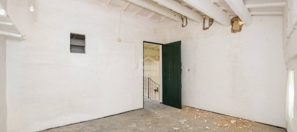 Adosado de 4 dormitorios en Es Mercadal, Spain No. 1435 2