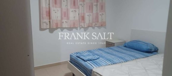 Bungalow de 9 dormitorios en Bahar ic-Caghaq, Malta No. 5073 11