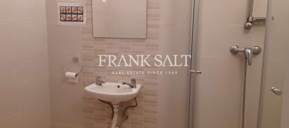 Bungalow de 9 dormitorios en Bahar ic-Caghaq, Malta No. 5073 17