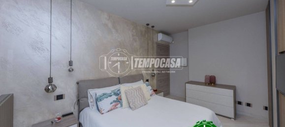 Apartamento de 2 dormitorios en Vidigulfo, Italy No. 139755 9