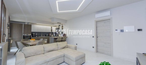 Apartamento de 2 dormitorios en Vidigulfo, Italy No. 139755 7