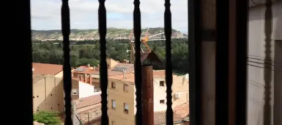 5 Schlafzimmer Doppelhaus in Chartered Community of Navarre, Spain, Nr. 173643 12