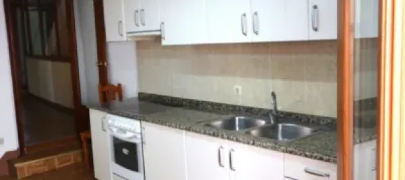 5 Schlafzimmer Doppelhaus in Chartered Community of Navarre, Spain, Nr. 173643 7