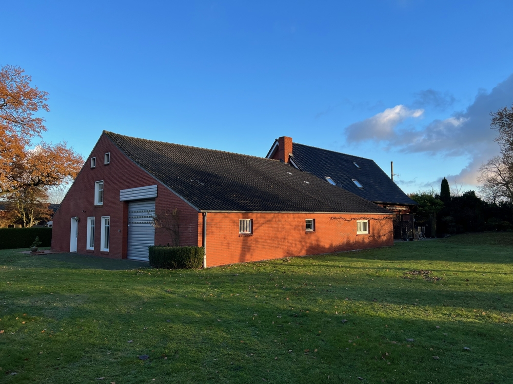 9-Zimmer Haus in Leer, Germany, Nr. 137122