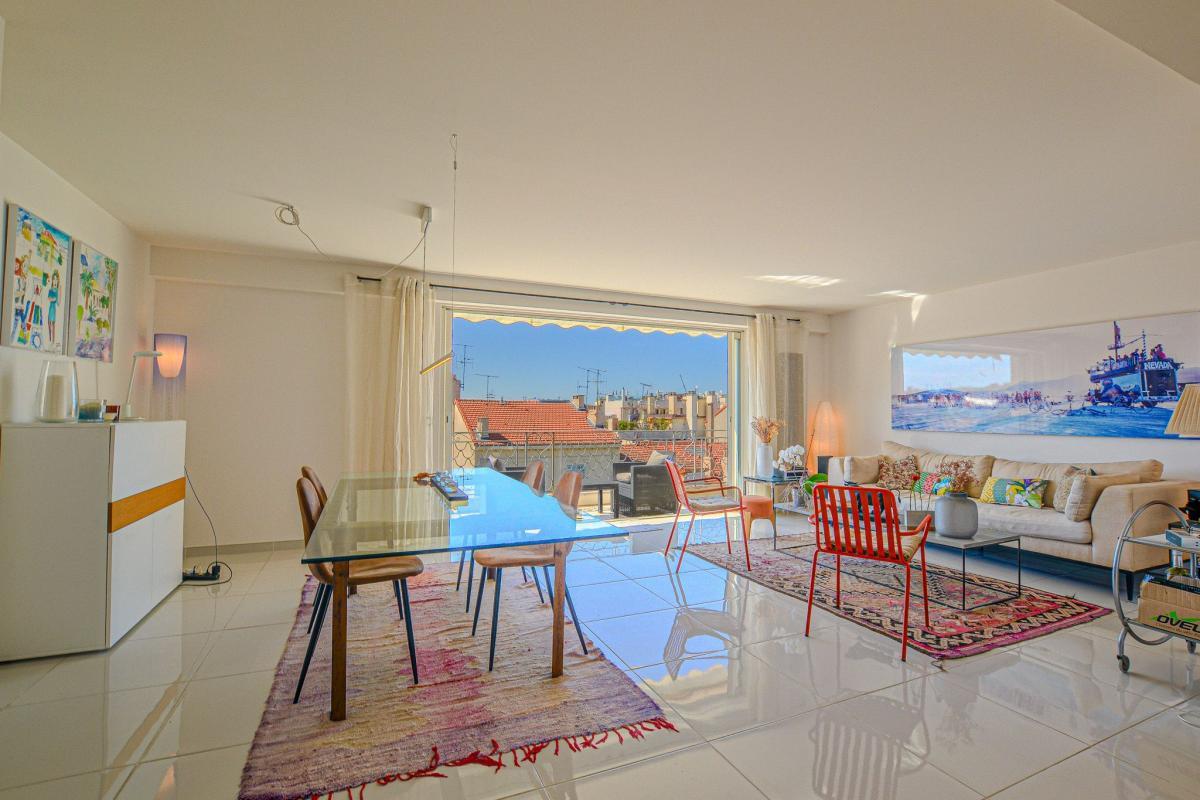 2 غرف نوم منزل ذو طابقين في Cannes, France رقم 298383