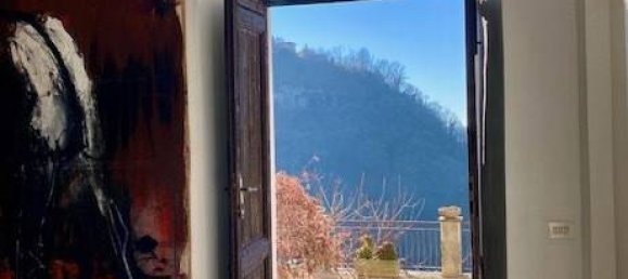 2 Schlafzimmer Wohnung in Caslino d'Erba, Italy, Nr. 93415 4