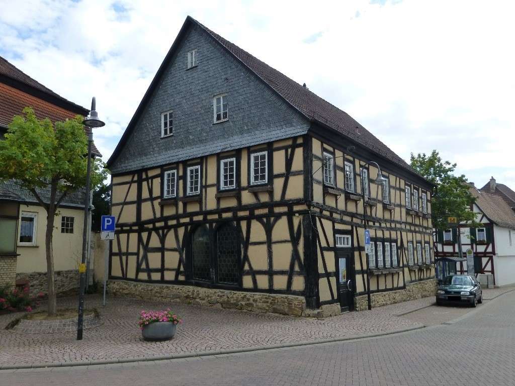 3-salle Bâtiment à Wetteraukreis, Germany No. 92026