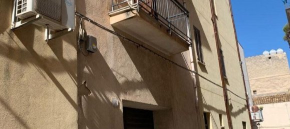 6-Zimmer Haus in Alcamo, Italy, Nr. 258742 3