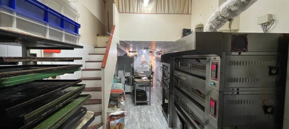 3 rooms Commercial property in La Spezia, Italy No. 85771 17