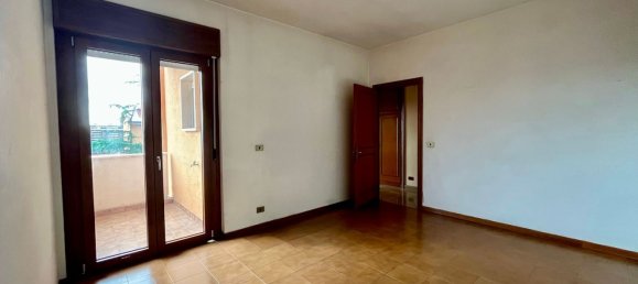 5 bedrooms Apartment in Rome, Italy No. 330837 5