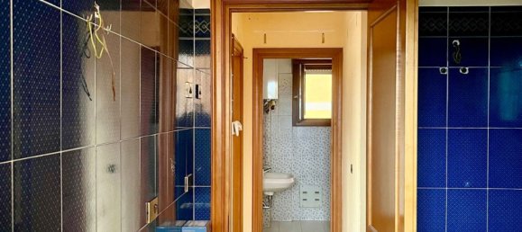 5 bedrooms Apartment in Rome, Italy No. 330837 11