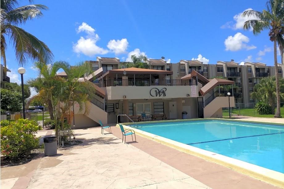 1 غرف نوم عقار تجاري في Miami, USA رقم 613870