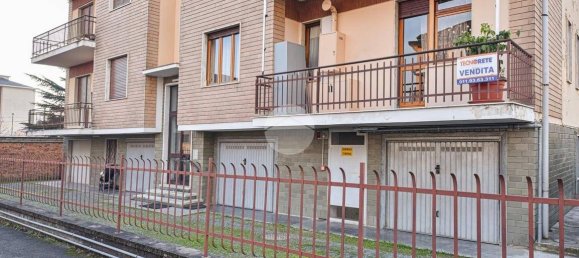 Квартира с 2 спальнями в Джавено, Италия № 173925 33