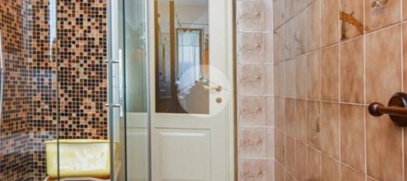 Квартира с 2 спальнями в Джавено, Италия № 173925 5