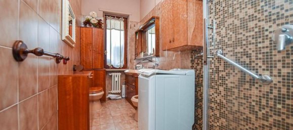 Квартира с 2 спальнями в Джавено, Италия № 173925 13