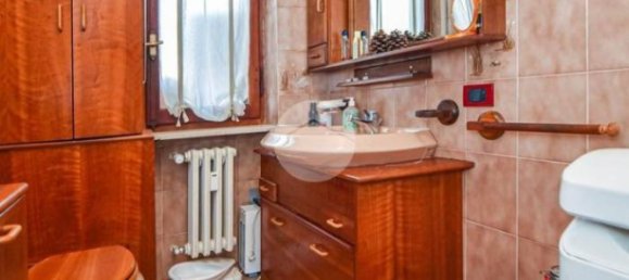 Квартира с 2 спальнями в Джавено, Италия № 173925 4