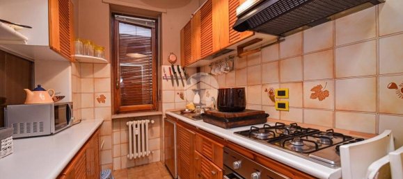 Квартира с 2 спальнями в Джавено, Италия № 173925 11