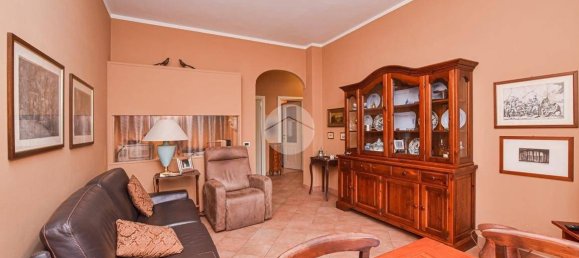 Квартира с 2 спальнями в Джавено, Италия № 173925 9