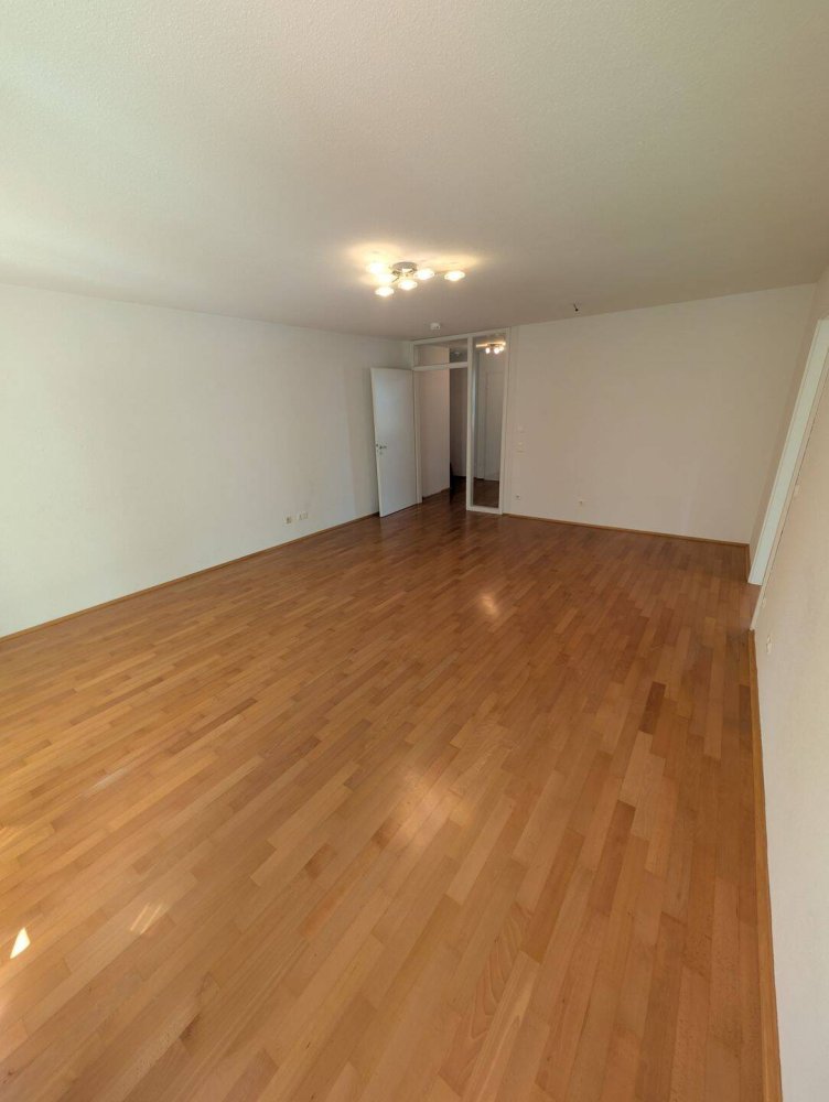 3 rooms Apartment in Wiesbaden, Germany No. 262983