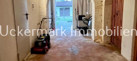 12غرفة بناية في Uckermark, Germany رقم 345291 6