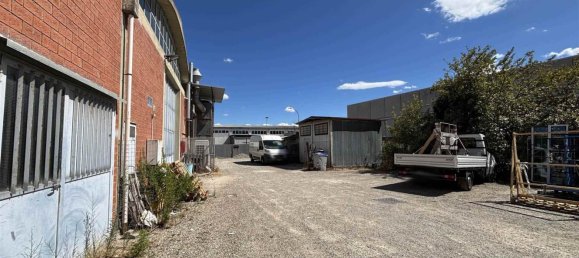 Lagerhaus in Signa, Italy 350m², Nr. 260516 6