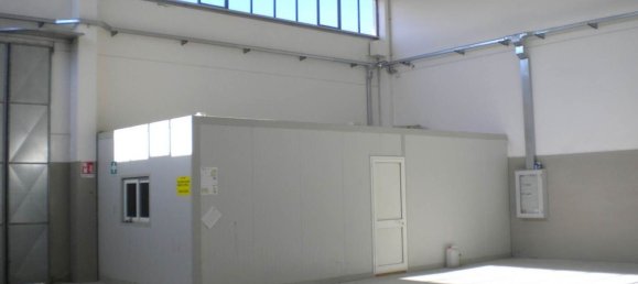 Lagerhaus in Signa, Italy 350m², Nr. 260516 7