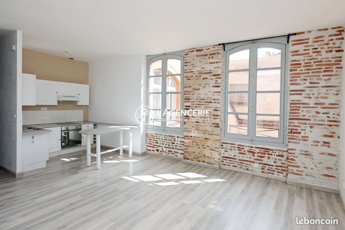 2 bedrooms Apartment in Albi, France No. 313223