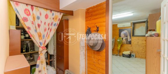 3 rooms House in Magenta, Italy No. 4808 41