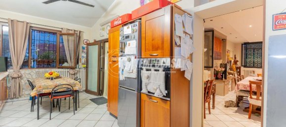 3 rooms House in Magenta, Italy No. 4808 6