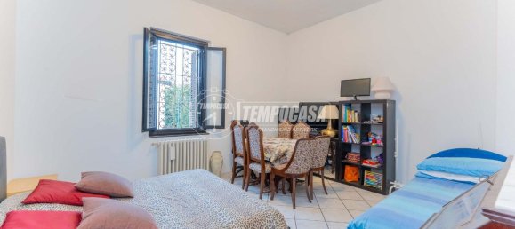 3 rooms House in Magenta, Italy No. 4808 3