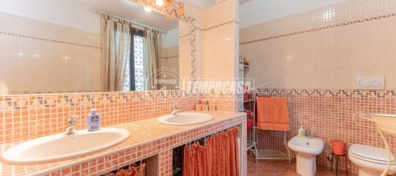 3 rooms House in Magenta, Italy No. 4808 40