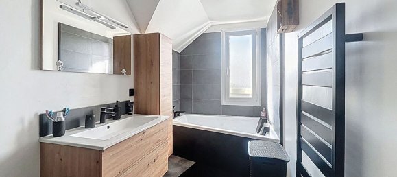 5 Schlafzimmer Haus in Mennecy, France, Nr. 127961 7