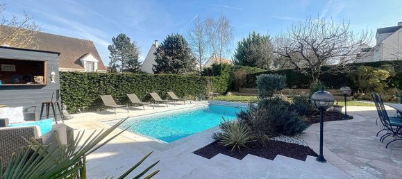 5 Schlafzimmer Haus in Mennecy, France, Nr. 127961 2